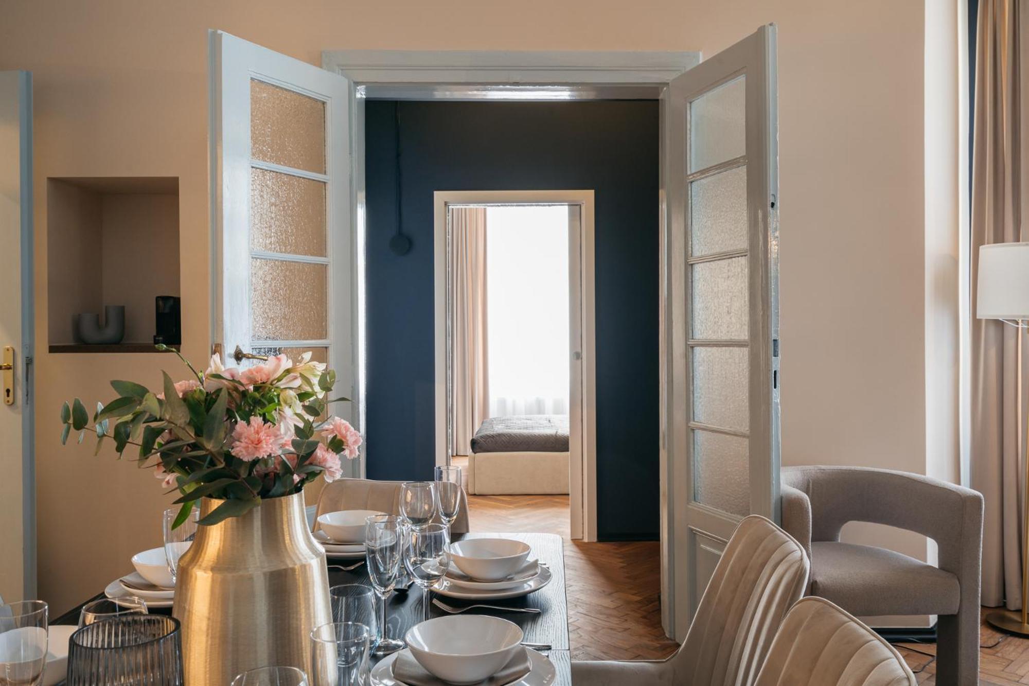 Moonlight II Apartment - Loftaffair Краків Екстер'єр фото